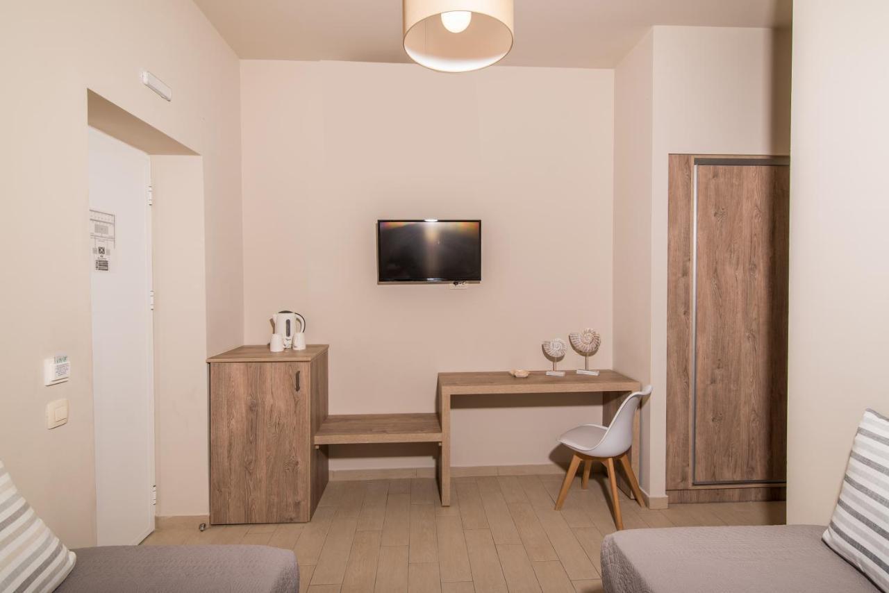 Hotel Petros 티실리비 외부 사진